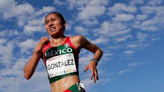 Guadalupe y Alegna González, medalla de oro en la Copa del Mundo de caminata por equipos