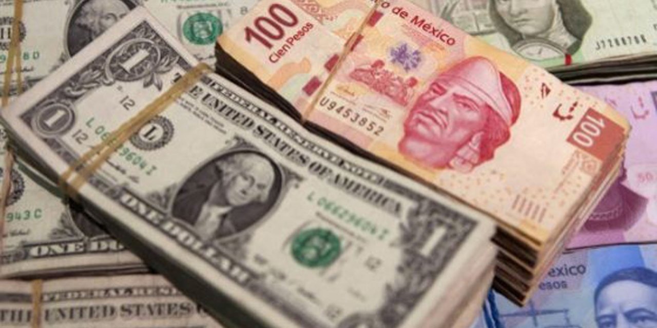 El dólar se cotiza hasta en 19 pesos en AICM