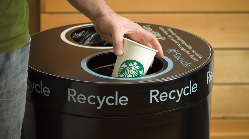 Starbucks dará una recompensa de 10 mdd a quien logre hacer vasos ‘ecofriendly’