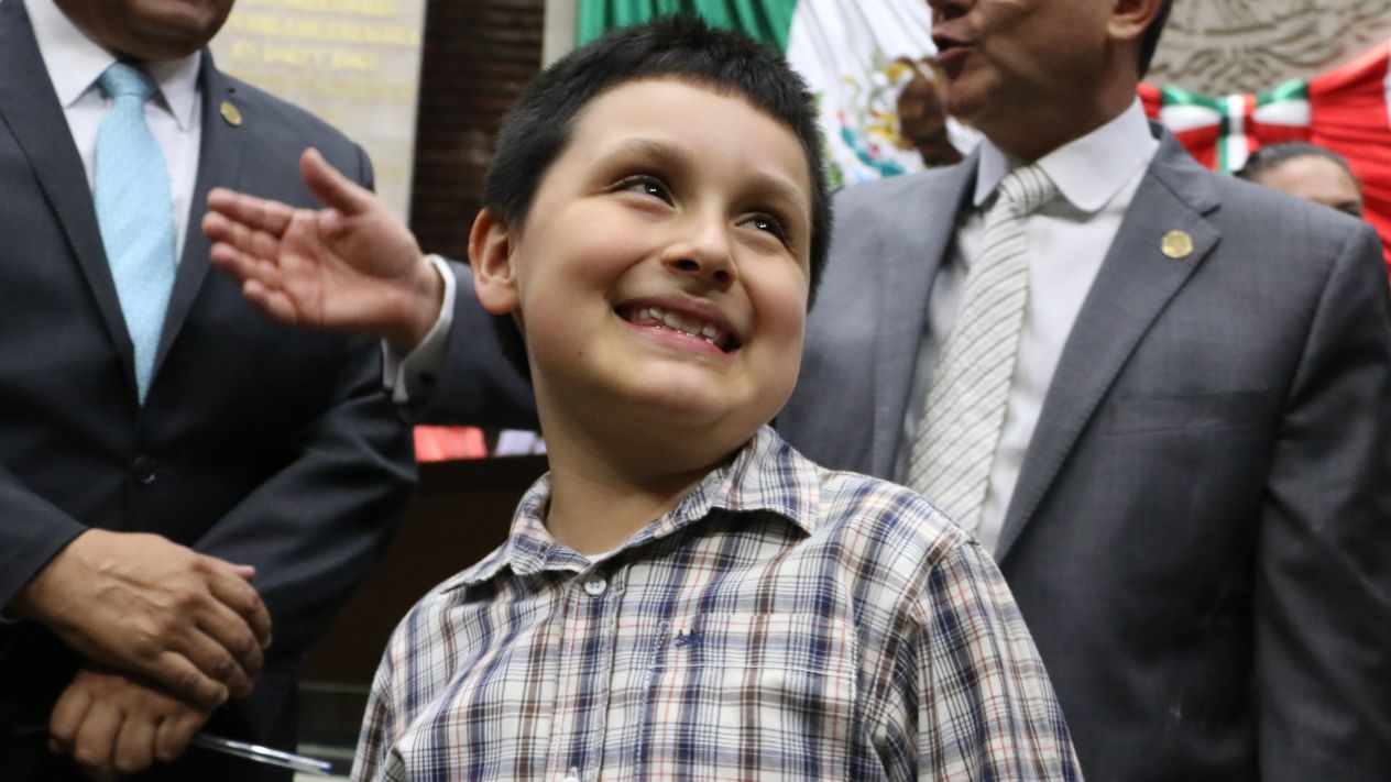 Con sólo 12 años, Carlos Antonio Santamaría cursará una licenciatura en la UNAM