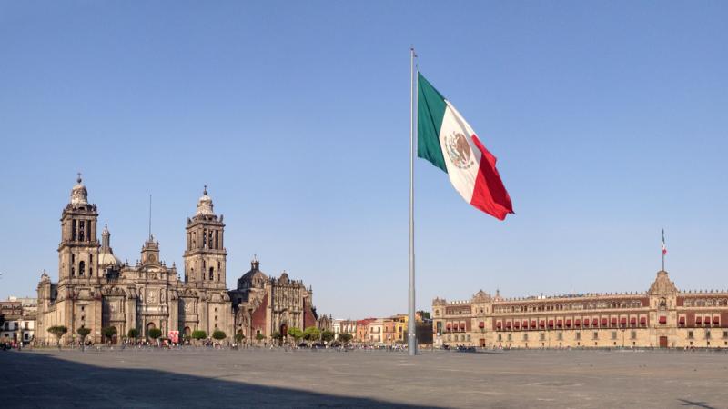 Fitch cambia su perspectiva sobre la calificación de México de estable a negativa