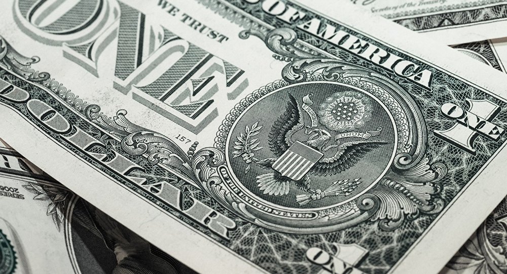 El dólar, a ‘un paso’ de los 21 pesos en bancos