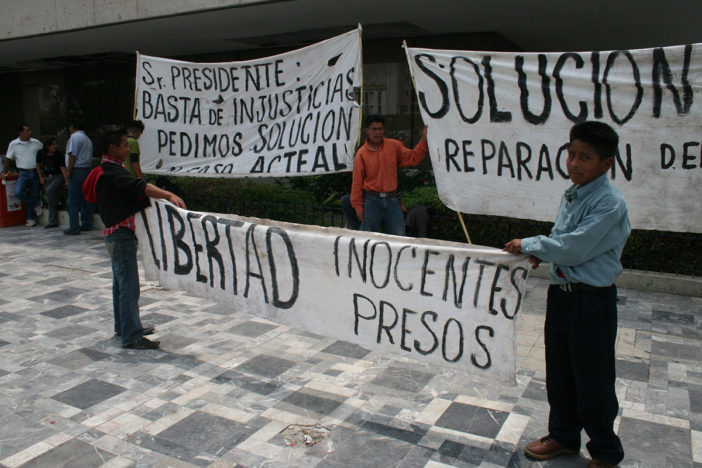 ONG proponen a AMLO Ley de Amnistía Federal para presos políticos