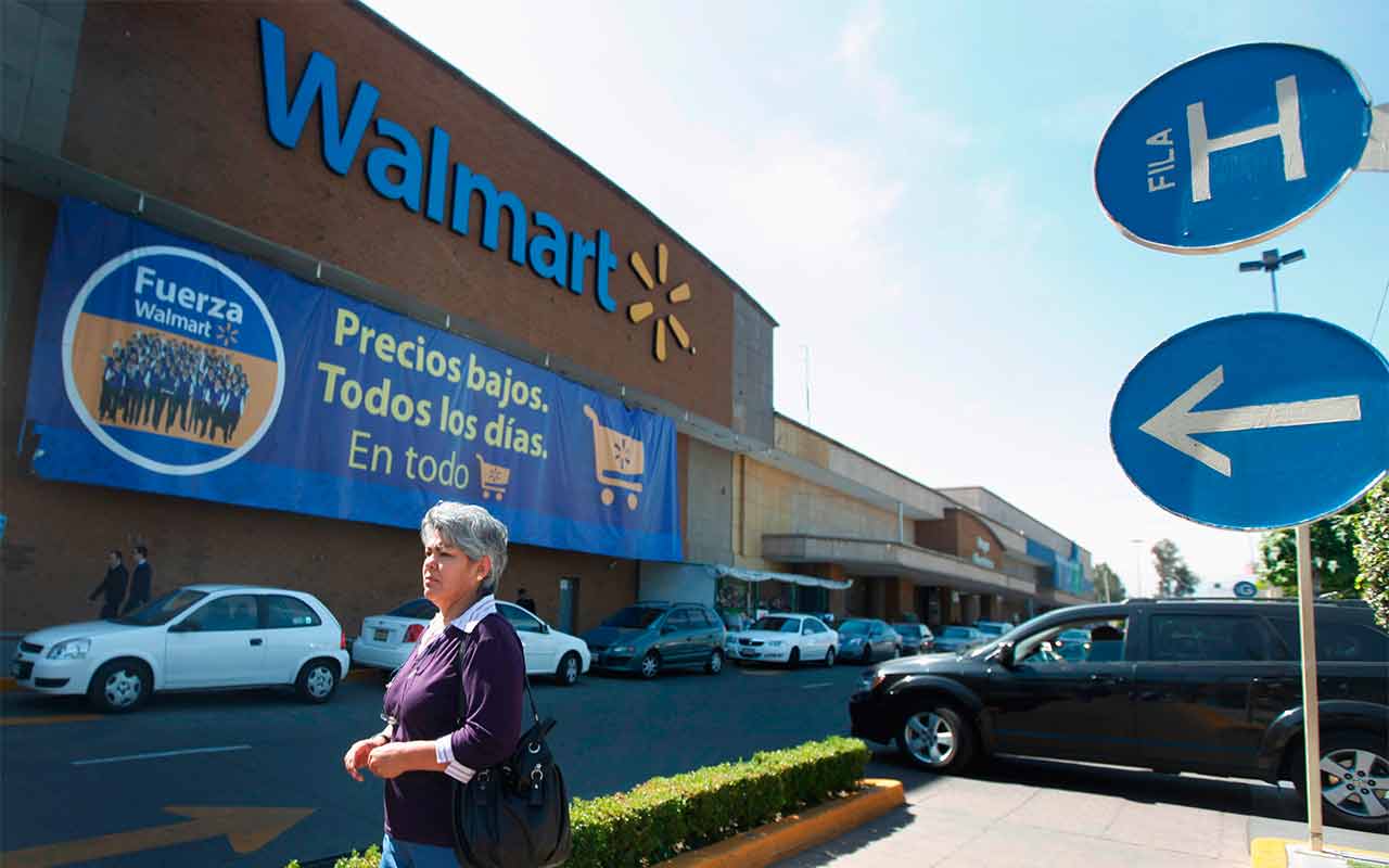 Trabajadores de Walmart México anuncian que si no les aumentan el salario se irán a huelga
