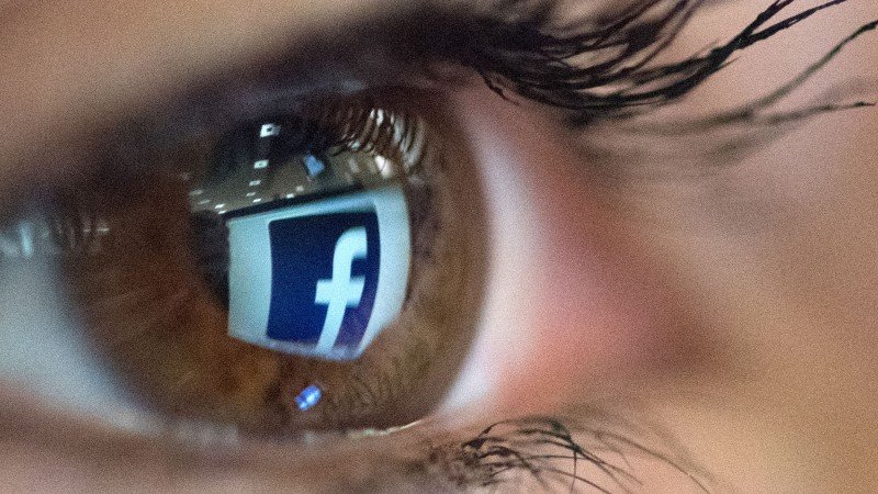 Facebook permitirá a usuarios controlar datos personales tomados de otros sitios web