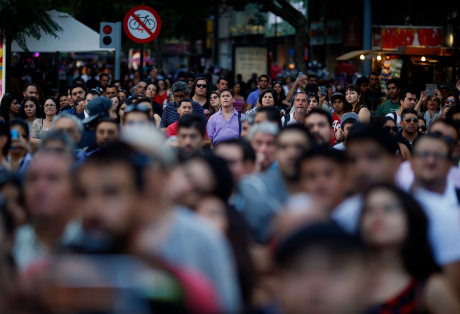 Sin empleo, uno de cada cinco jóvenes en América Latina: OIT
