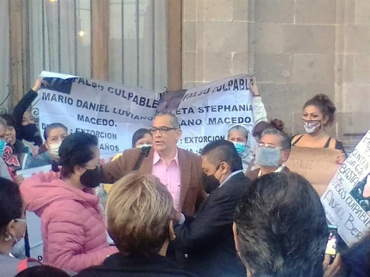 José Humbertus Pérez Espinoza busca liberar a presos que no han cumplido con su condena