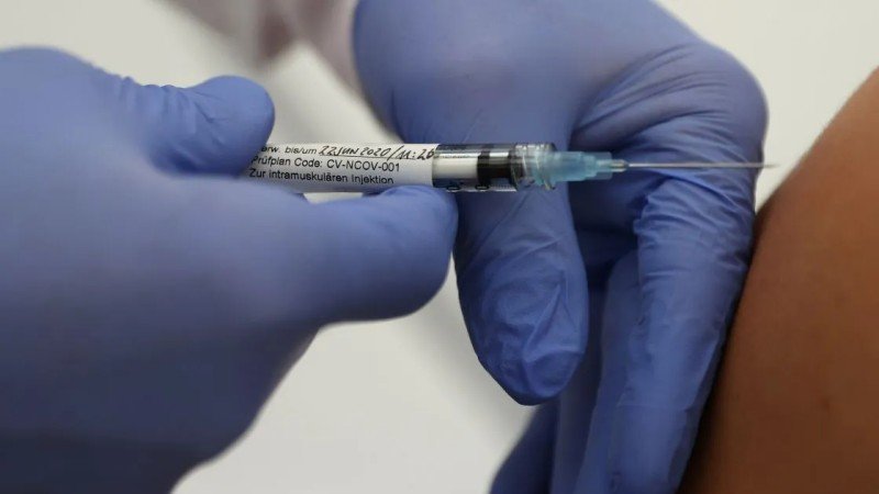 Vacunación contra el coronavirus en México iniciará en diciembre: Marcelo Ebrard