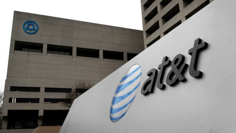 AT&T estaría negociando un préstamo de 14,000 millones de dólares para ondas 5G