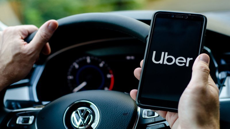 Uber suspende temporalmente operaciones en Bruselas