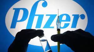Pfizer ya comenzó a trabajar con la nueva versión de la vacuna contra la nueva variante