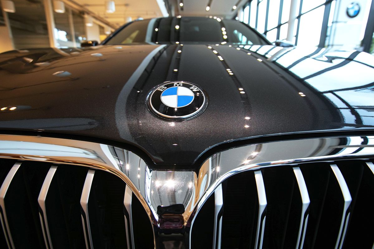 BMW retirará vehículos de todo el mundo