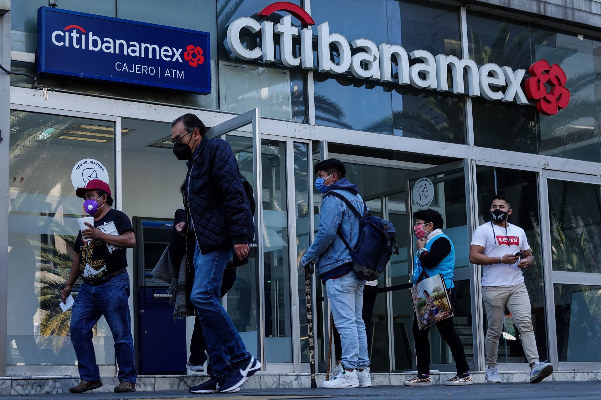 Citigroup espera vender Banamex en 2023