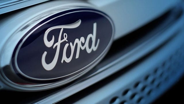 Ford desafiará a concesionarios a igualar costos de venta más bajos de Tesla