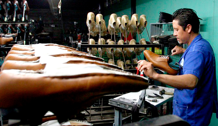 México exportó más de 900 mdd en calzado