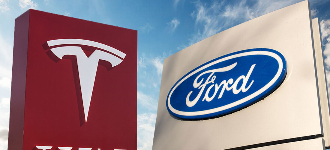 Tesla dará acceso a los vehículos de Ford a supercargadores en 2024