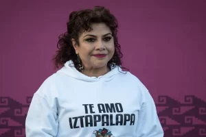 Clara Brugada se lanza por la candidatura de Morena para el Gobierno de CDMX