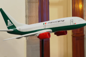 Tras cancelación de reservaciones,Mexicana de aviación compensará a clientes con vuelos gratis