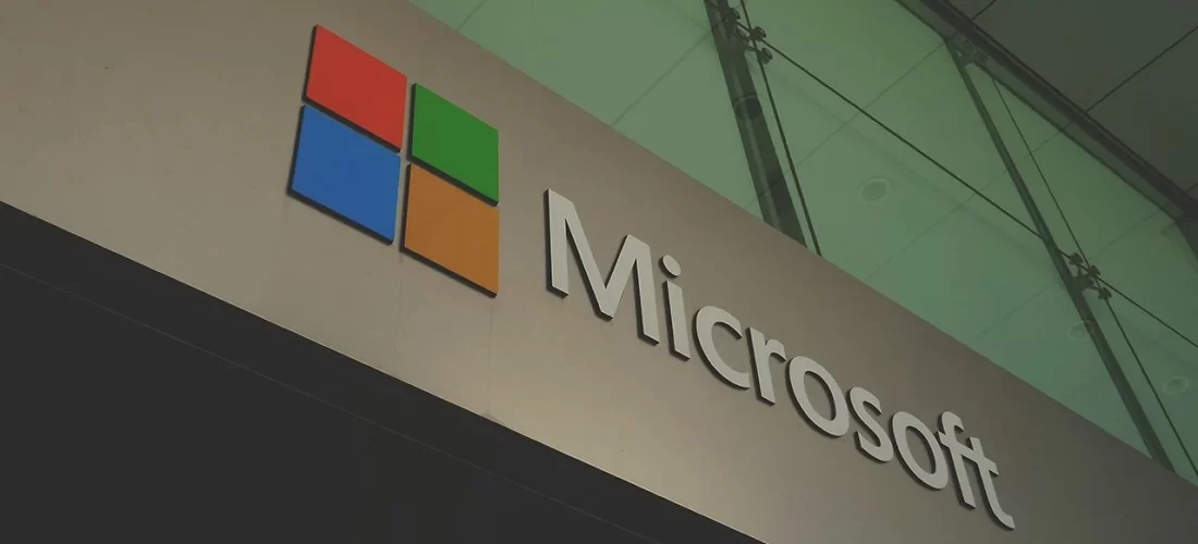 Pide reglas globales CEO de Microsoft para la IA