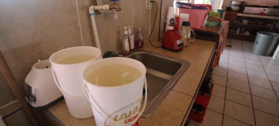 Hasta 20,000 pesos al mes deja en perdidas a los restaurantes por escasez de agua
