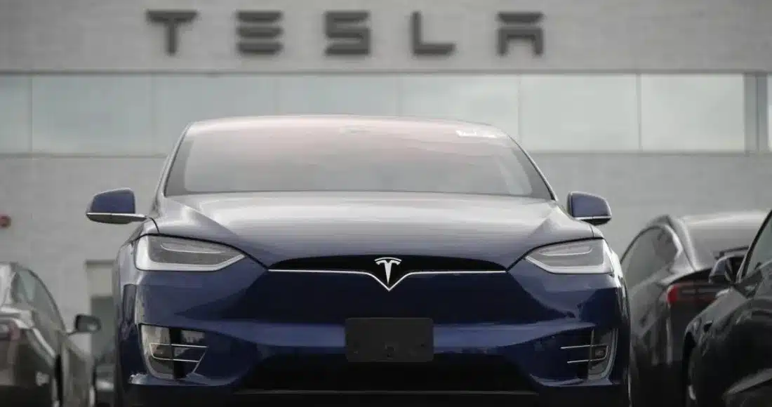 Revisión  de parte de Profeco  a más de 4,000 autos Tesla