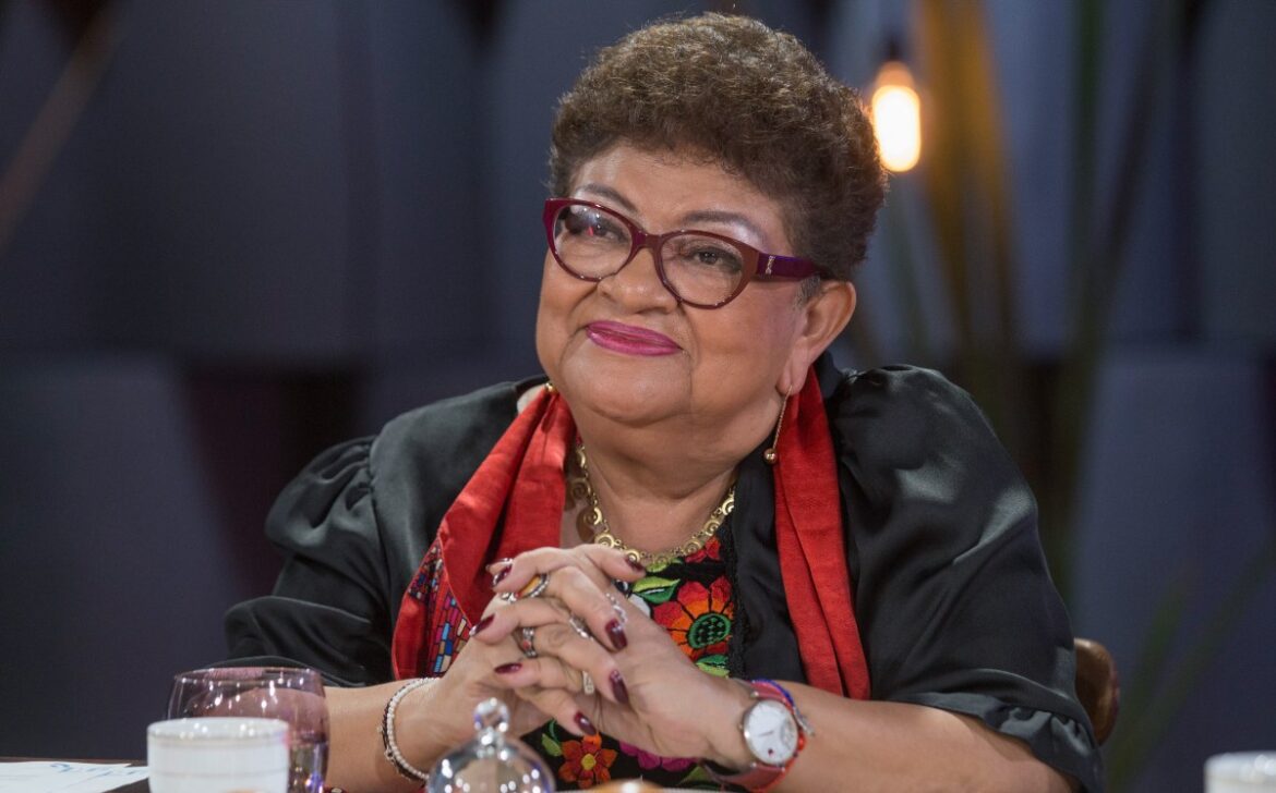 Ernestina Godoy, ¿la incómoda de la oposición?