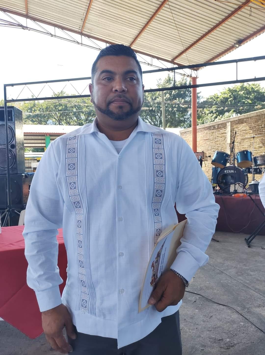 Agustín López amenaza con descuentos a trabajadores de la CROM