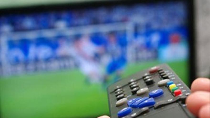 ¿Guerra de señales en TV de paga?