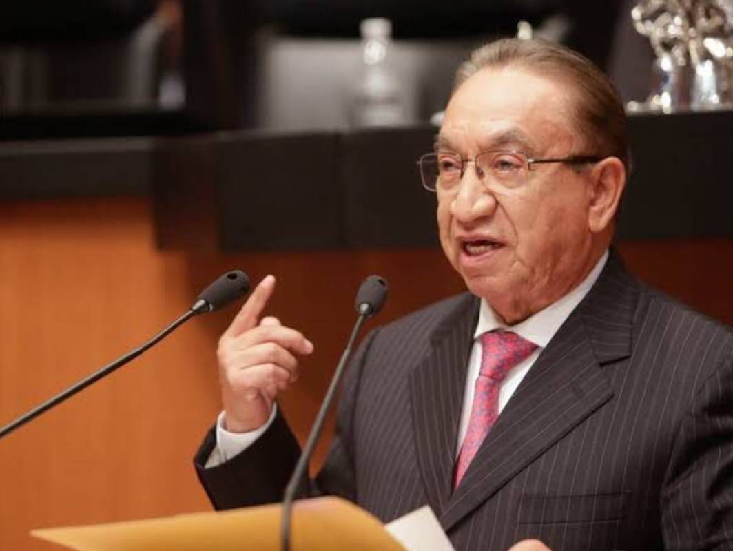 Corrupción, intimidación y lujos: así gobierna Isaías González la CROC